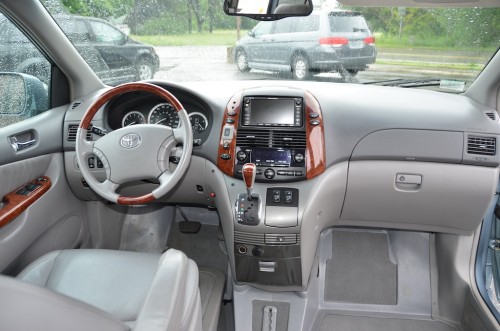 2005 Toyota Sienna XLE Limited Braun Entervan 5S383443 Front Seat