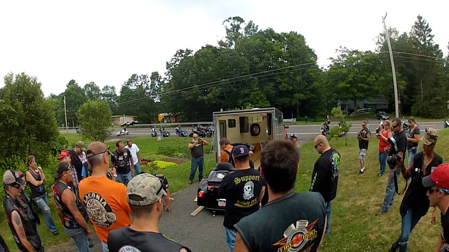 Boston Wounded Vet MC Ride presents Andy Kingsley his New 2014 Modified Trike2